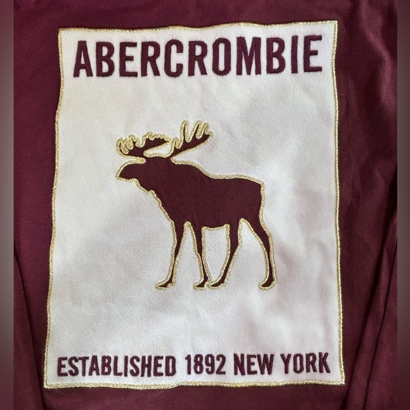 Kids Top - Red Abercrombie ๐ - Picture 4 of 7